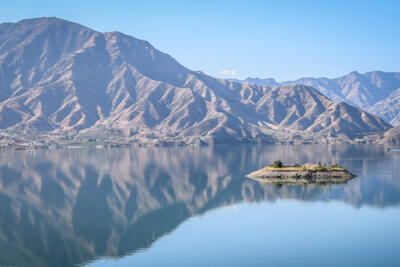 A ride to Chenghai Lake and the Yangtze River